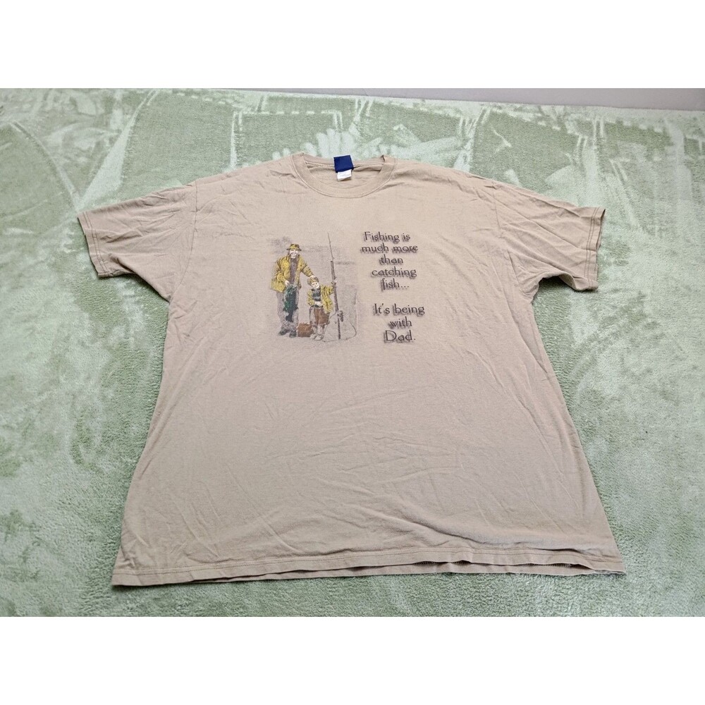 World's Greatest Dad Men's 2XL T-shirt 80s Vintage Novelty Graphic Fishing Brown